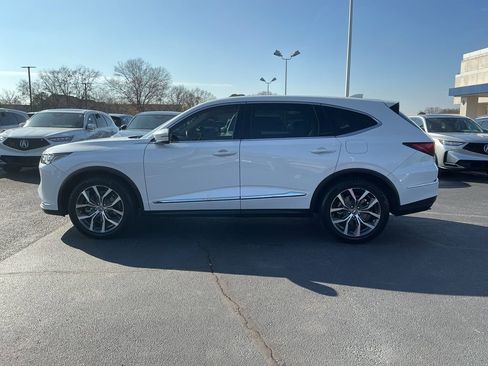 Certified 2023 Acura MDX FWD w/ Technology Package image 2