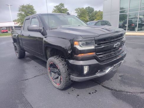 Used 2017 Chevrolet Silverado 1500 LT w/ All Star Edition AWD/4WD image 34