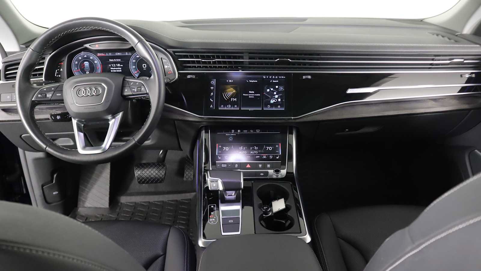 Used 2023 Audi Q8 Premium Plus AWD/4WD image 15