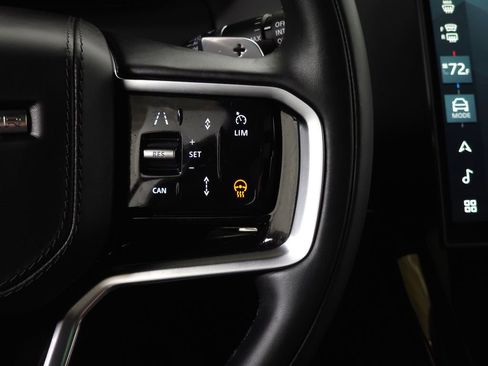 Used 2025 Land Rover Range Rover Sport SE image 23