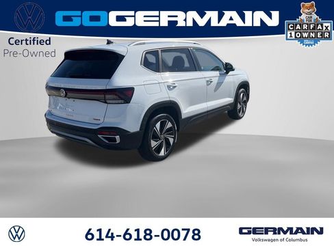 Used 2025 Volkswagen Taos SE AWD/4WD image 8