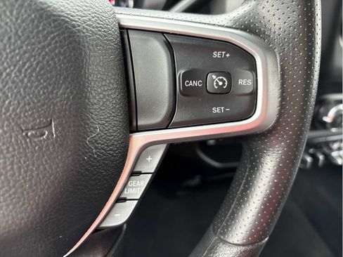 Used 2023 RAM 3500 Big Horn image 27