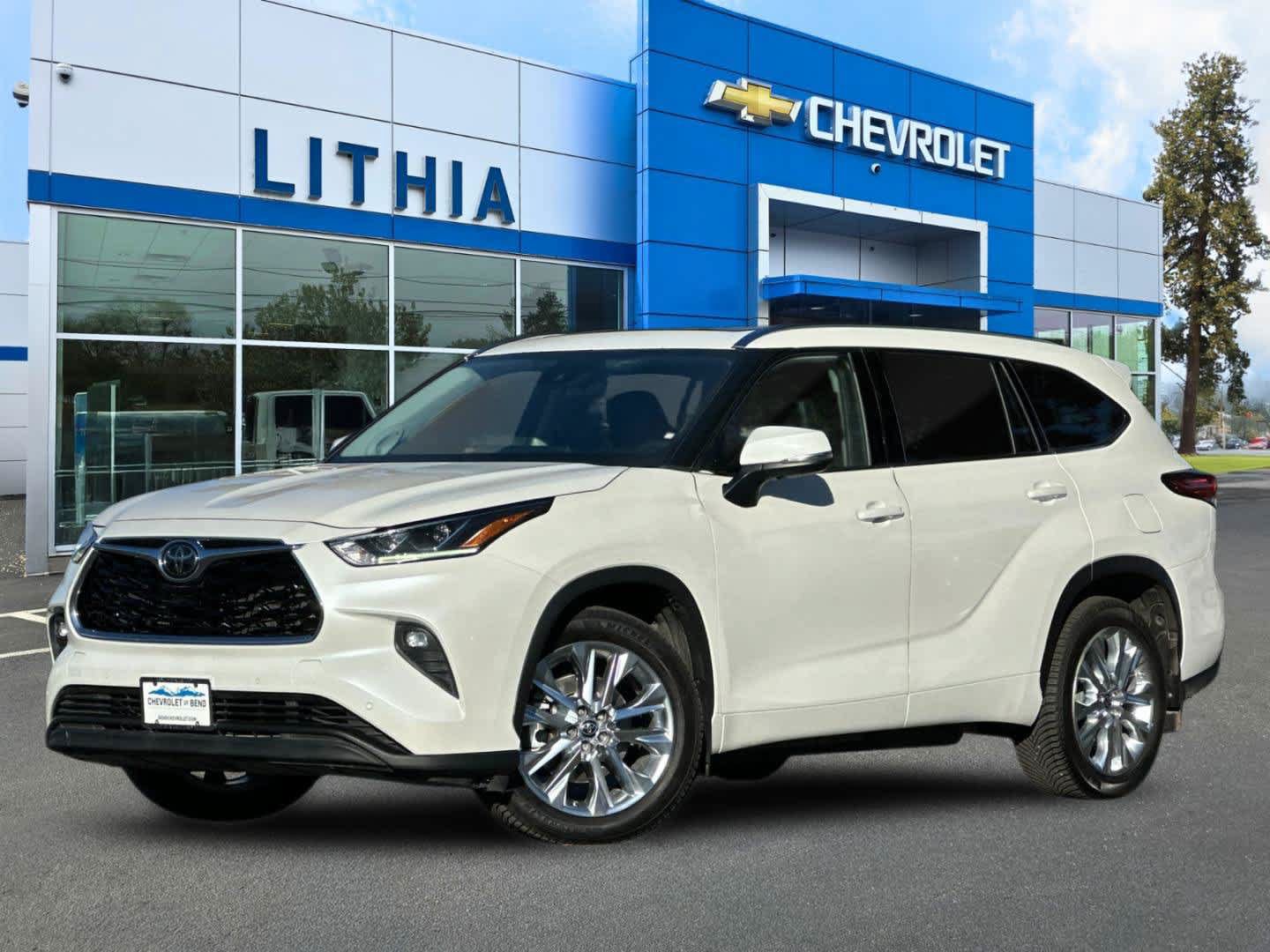Used 2020 Toyota Highlander Limited AWD/4WD image 1