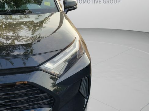 Used 2025 Toyota RAV4 XLE w/ Convenience Package FWD image 13