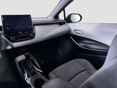 Used 2020 Toyota Corolla SE w/ Carpet Mat Package (TMS) FWD image 21