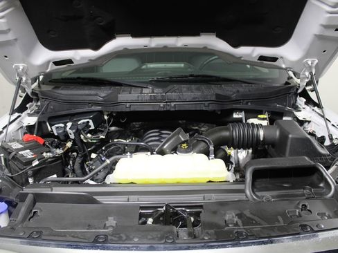 Certified 2024 Ford F150 Lariat w/ FX4 Off-Road Package image 7