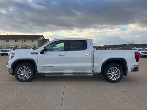 Used 2022 GMC Sierra 1500 SLT w/ SLT Premium Plus Package image 9