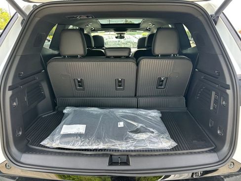 New 2026 Buick Enclave Sport Touring w/ Power Package FWD image 19