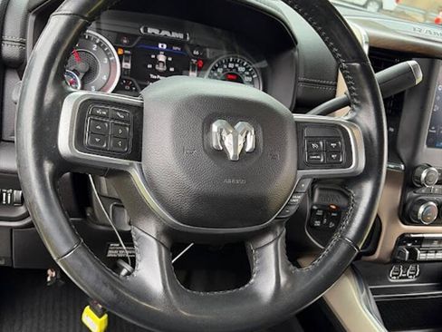 Used 2022 RAM 2500 Laramie AWD/4WD image 13