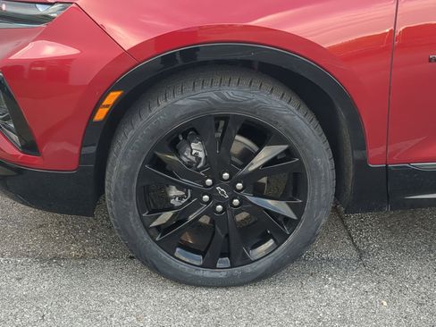 Used 2021 Chevrolet Blazer RS w/ Enhanced Convenience Package image 11