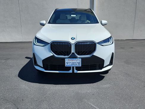 Used 2025 BMW X3 xDrive30i AWD/4WD image 5