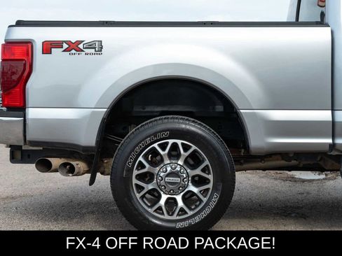 Used 2021 Ford F250 Lariat w/ Lariat Ultimate Package AWD/4WD image 5