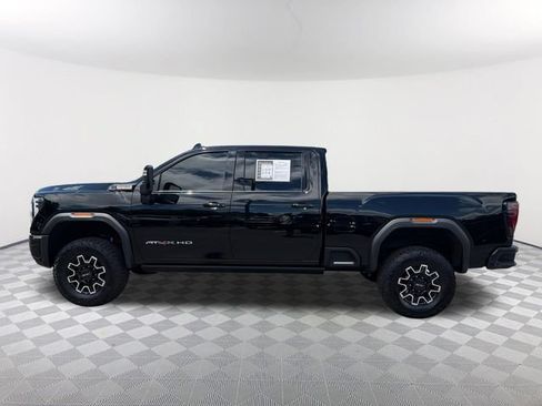Used 2024 GMC Sierra 2500 AT4X AWD/4WD image 8
