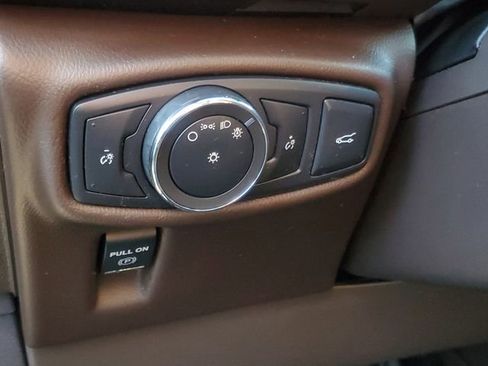 Used 2017 Lincoln MKX Black Label w/ Driver Assistance Package image 10