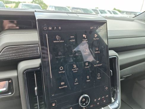 New 2026 GMC Yukon XL AT4 Ultimate AWD/4WD image 28