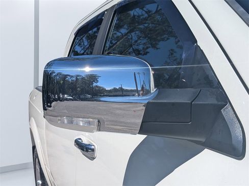 Used 2016 RAM 1500 Laramie w/ Convenience Group image 11