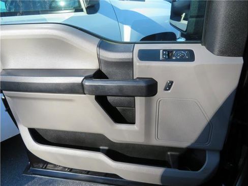 Used 2016 Ford F150 XL w/ Equipment Group 101A Mid image 10