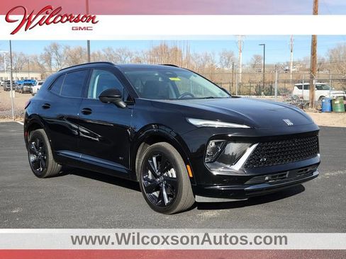 Used 2025 Buick Envision Sport Touring image 1