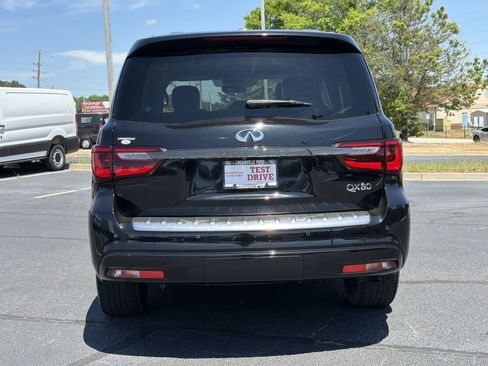 Used 2023 INFINITI QX80 Premium Select RWD image 29