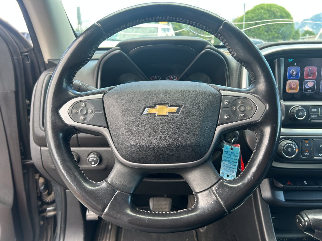 Used 2017 Chevrolet Colorado LT w/ LT Convenience Package AWD/4WD image 18