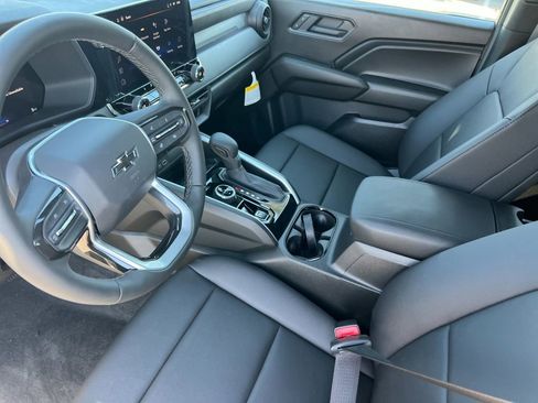 New 2025 Chevrolet Colorado Trail Boss AWD/4WD image 9