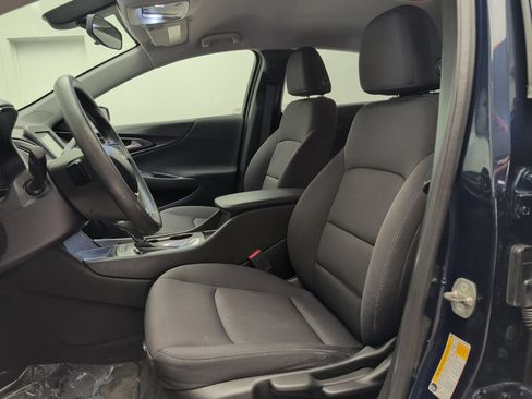 Used 2018 Chevrolet Malibu LS FWD image 12