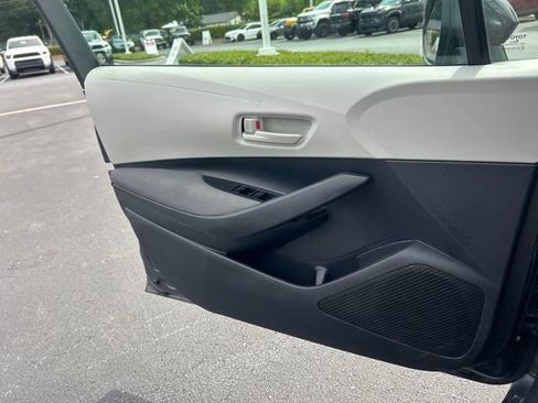 Used 2024 Toyota Corolla LE FWD image 26