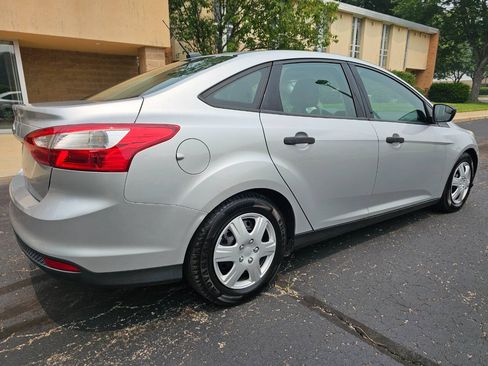 Used 2014 Ford Focus S FWD image 11