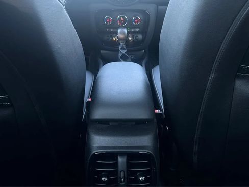 Used 2017 MINI Cooper Clubman S AWD/4WD image 45