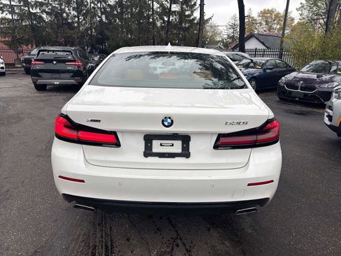 Certified 2023 BMW 530i xDrive w/ Premium Package AWD/4WD image 6