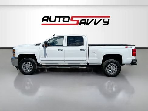 Used 2019 Chevrolet Silverado 2500 LTZ w/ Duramax Plus Package AWD/4WD image 4
