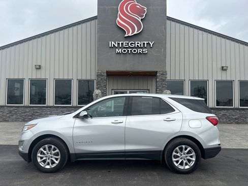 Used 2020 Chevrolet Equinox LT image 1