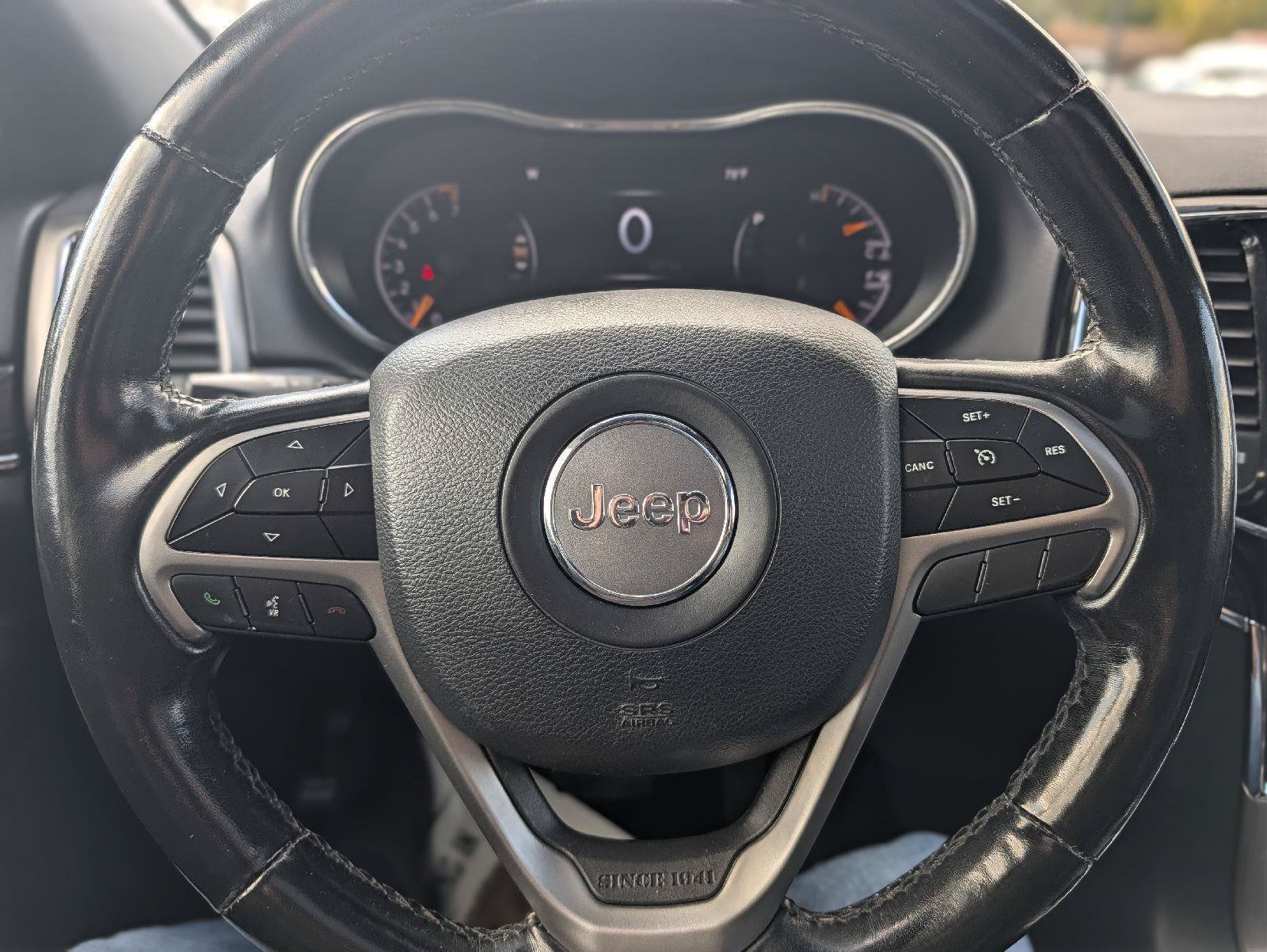 Used 2020 Jeep Grand Cherokee Limited AWD/4WD image 24