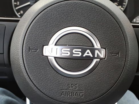 Certified 2023 Nissan Rogue SV AWD/4WD image 10