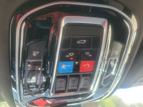 Used 2021 Jeep Grand Cherokee L Overland w/ Advanced Protech Group III image 42