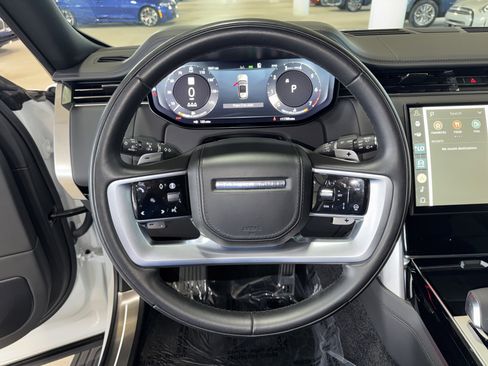 Used 2024 Land Rover Range Rover SE AWD/4WD image 20
