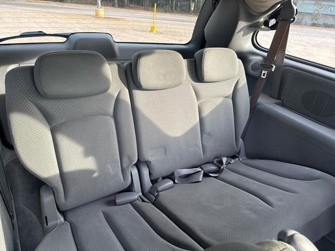 Used 2007 Dodge Grand Caravan SXT image 21