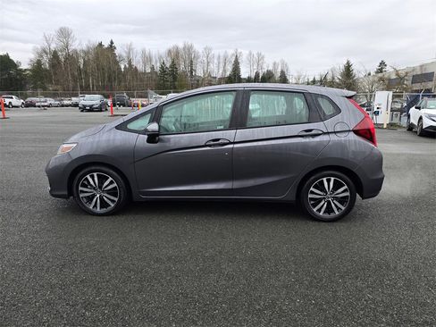 Used 2019 Honda Fit EX image 2