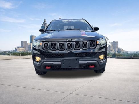 Used 2024 Jeep Compass Trailhawk AWD/4WD image 28