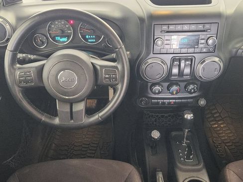 Used 2014 Jeep Wrangler Sport w/ Quick Order Package 24S AWD/4WD image 27