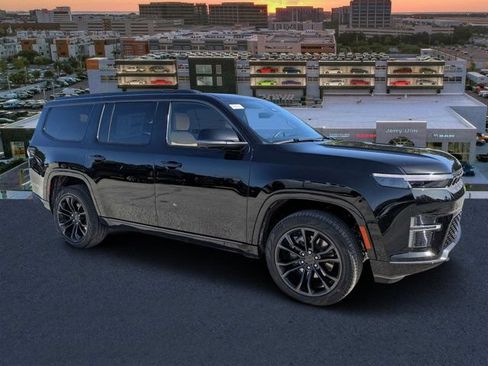 New 2026 Jeep Grand Wagoneer Summit AWD/4WD image 1