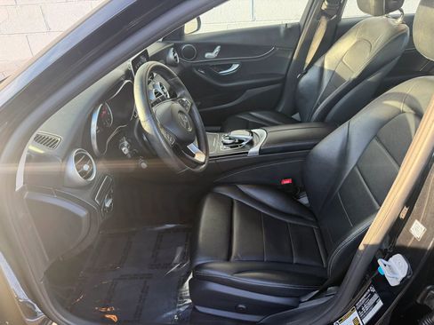 Used 2016 Mercedes-Benz C 300 Sedan image 9