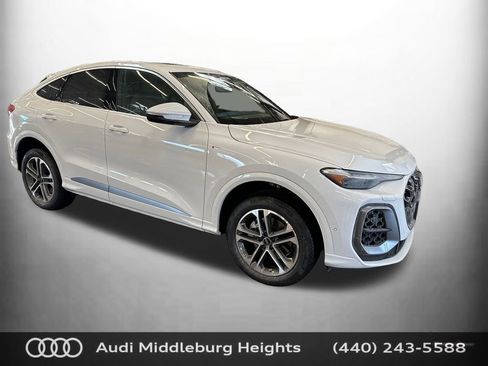 New 2025 Audi Q5 Premium Plus image 1