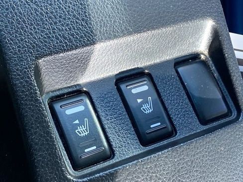 Used 2004 Nissan 350Z Touring w/ Aerodynamics Pkg image 16