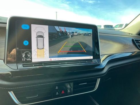 Used 2025 Volkswagen Atlas SE image 46