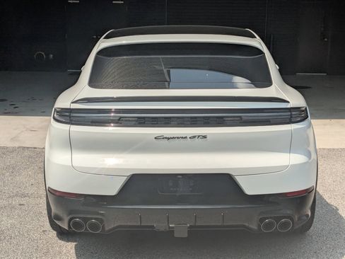 New 2025 Porsche Cayenne GTS image 10