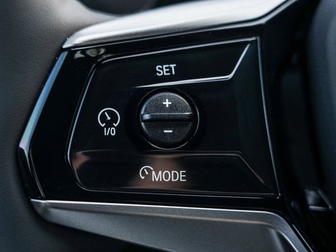 Certified 2024 BMW 530i w/ Convenience Package image 24