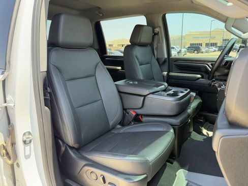 Used 2024 Chevrolet Silverado 2500 LTZ AWD/4WD image 27
