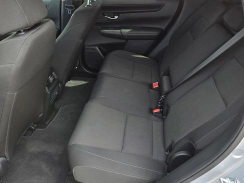 Used 2025 Honda CR-V LX image 11