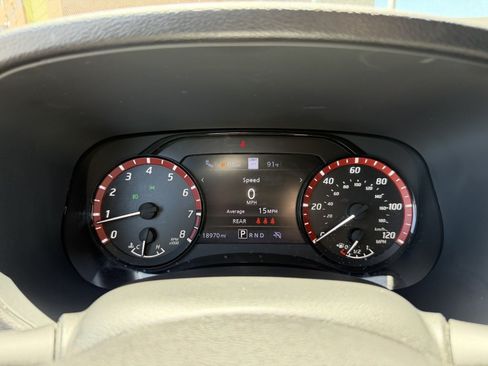 Used 2024 Nissan Frontier Pro-X w/ Pro Convenience Package RWD image 17